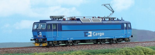 69313-cd-cargo-v-elektrowoz-e-363-020-dcc-so.jpg